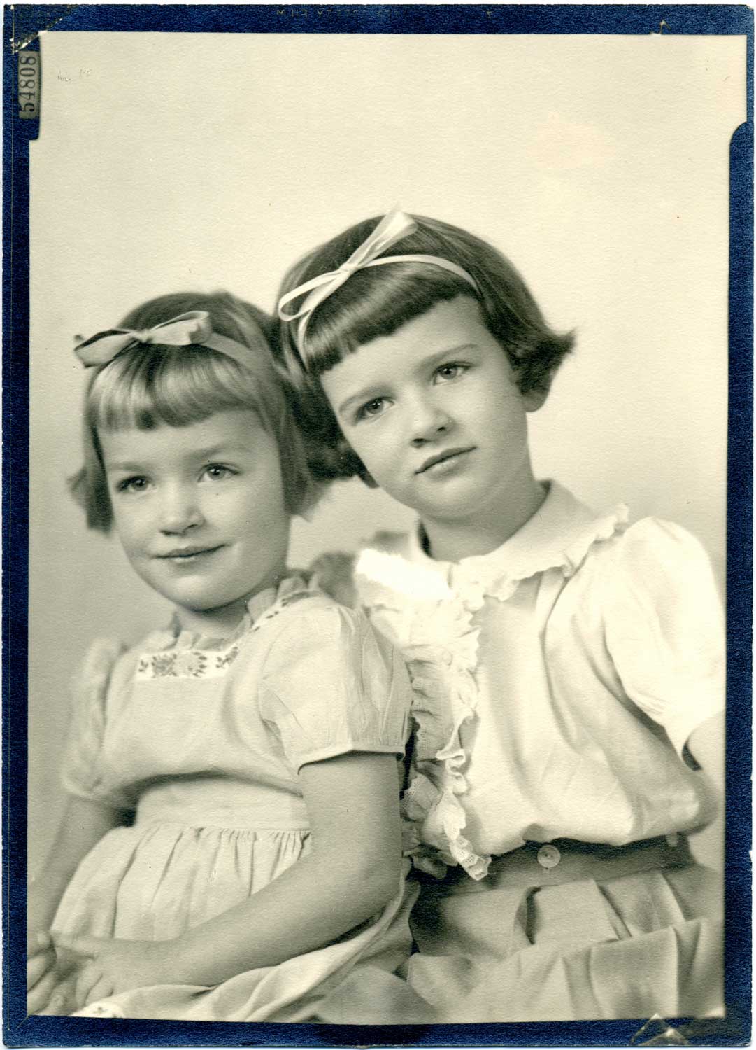 IMAGE15-Mimi&Kitsy